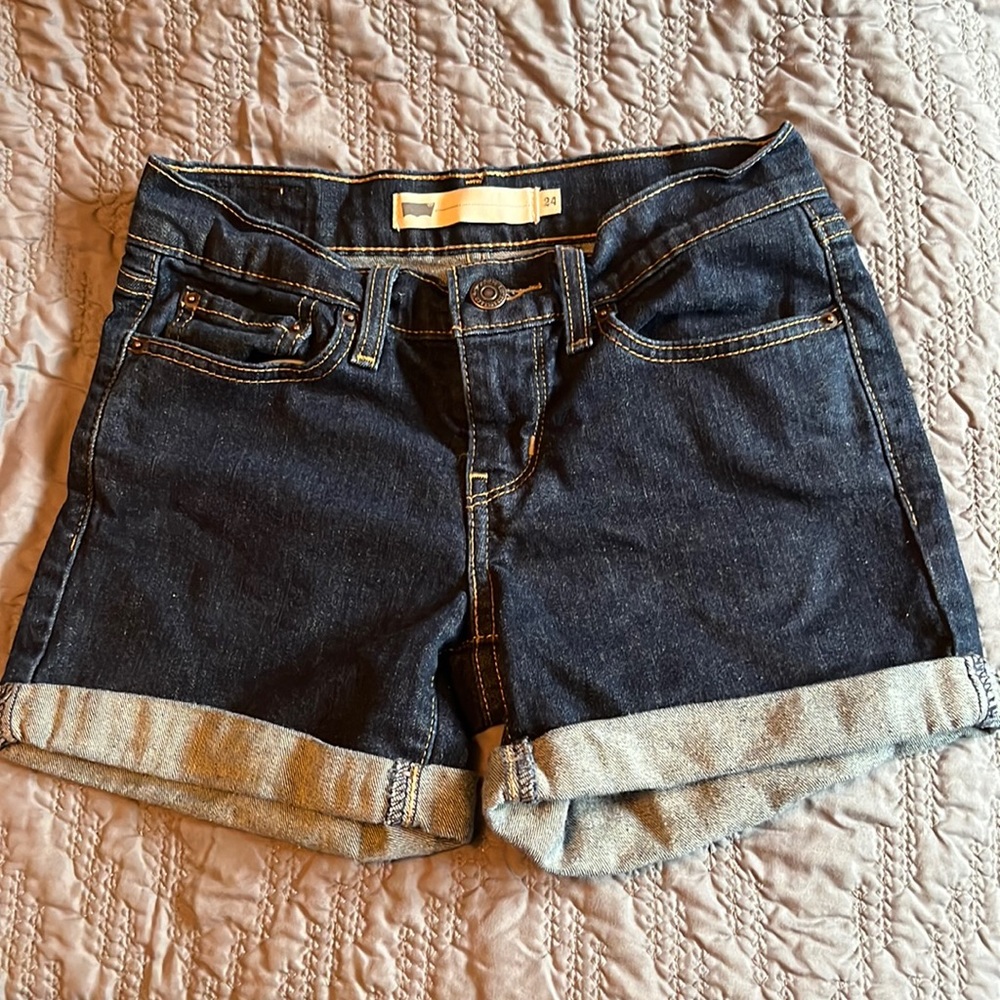 SOLD ✔️ Jean shorts junior/women!